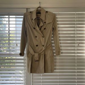 Burberry Brit Size UK 8/USA 6 Trench Coat